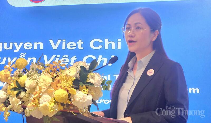 Bà Nguyễn Việt Chi - Phó Vụ trưởng Vụ Chính sách thương mại đa biên, Bộ Công Thương phát biểu tại hội thảo. Ảnh: Việt Khoa