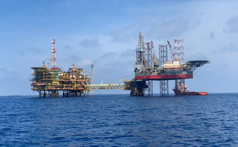 Hoạt động thăm dò, khai thác dầu khí tại Lô PM3 CAA (Malaysia). Ảnh: PVEP