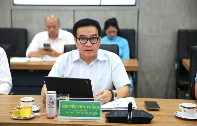 Tổng Giám đốc BSR Nguyễn Việt Thắng phát biểu tại buổi làm việc. Ảnh: BSR