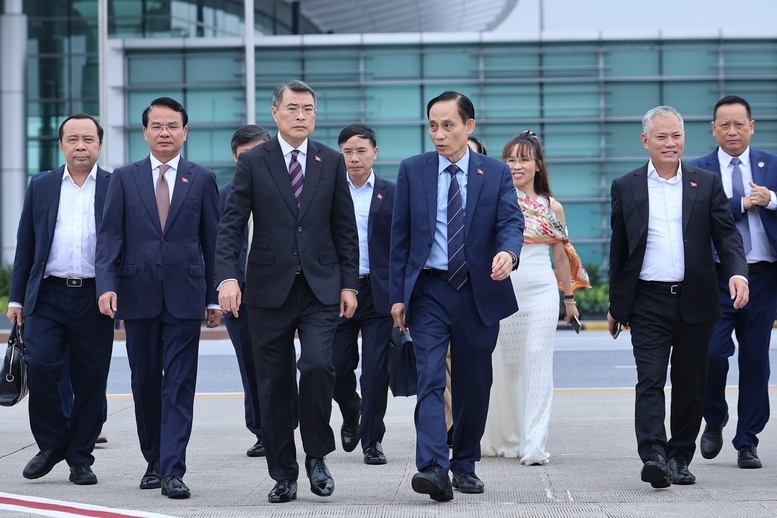 Đây là chuyến công tác đầu tiên của Thủ tướng Chính phủ Lê Minh Hưng trên cương vị mới tới Liên bang Nga - Ảnh: VGP/Nhật Bắc