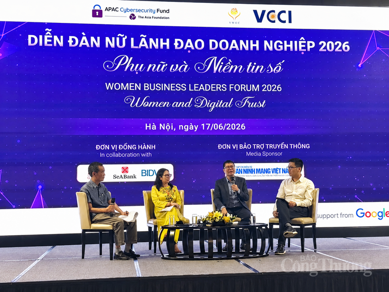 Đại biểu tham gia thảo luận trong khuôn khổ diễn đàn. Ảnh: NH