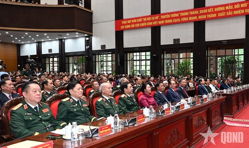 Tổng Bí thư, Chủ tịch nước Tô Lâm dự khai mạc Đại hội đại biểu toàn quốc Hội Cựu chiến binh Việt Nam lần thứ VIII - 6