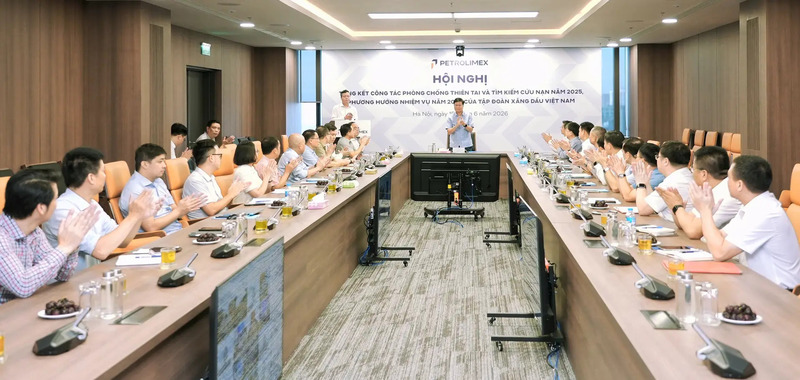 Toàn cảnh hội nghị.