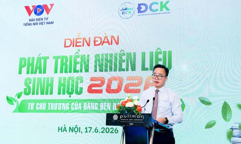 Phó Tổng giám đốc Đài Tiếng nói Việt Nam (VOV) Phạm Mạnh Hùng phát biểu khai mạc diễn đàn