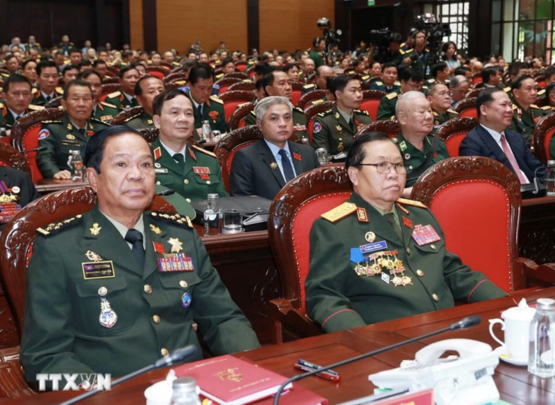 Các đại biểu cựu chiến binh Lào và Campuchia dự Đại hội. (Ảnh: Trọng Đức/TTXVN)