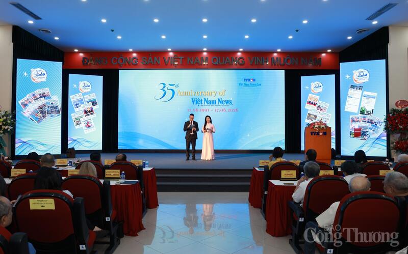 Lễ kỷ niệm 35 năm phát hành số báo Việt Nam News đầu tiên