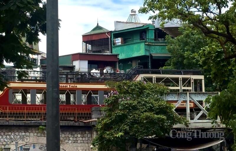 Bộ Xây dựng công bố thủ tục hành chính được sửa đổi, bổ sung trong lĩnh vực đường sắt, đẩy mạnh phân cấp về địa phương.