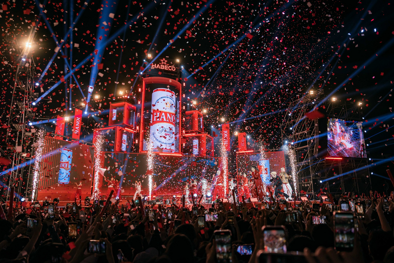 Đêm nhạc của Hanoi Premium Fest 2026. Ảnh: HABECO