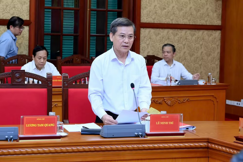 Đồng chí Lê Minh Trí, Ủy viên Bộ Chính trị, Bí thư Trung ương Đảng, Trưởng ban Nội chính Trung ương phát biểu tại phiên họp. Ảnh: Đăng Khoa