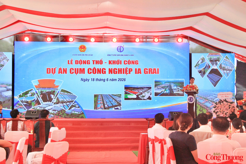 Lễ động thổ, khởi công Cụm công nghiệp Ia Grai tại xã Ia Hrung, tỉnh Gia Lai. Dự án có tổng vốn đầu tư dự kiến hơn 226,9 tỷ đồng. Ảnh: Hiền Mai