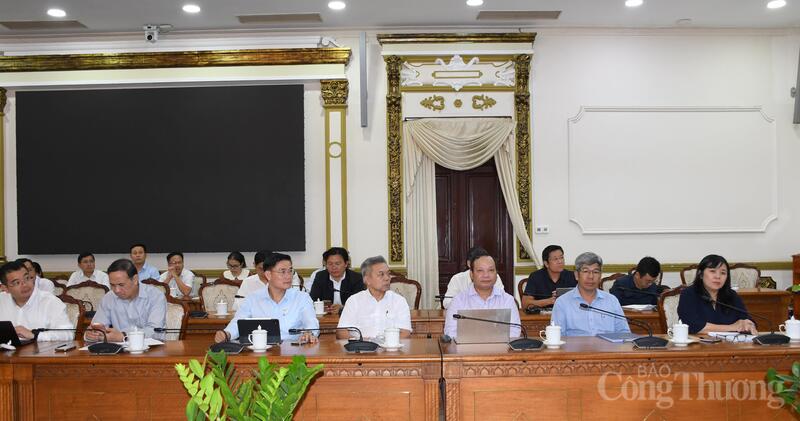 Đại biểu tham dự sự kiện. Ảnh: Thanh Minh.