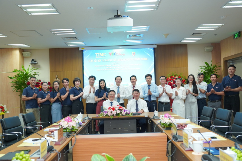 Trung tâm Đo kiểm Phát thanh, Truyền hình và Thông tin điện tử ký kết với Trường Cao đẳng Truyền hình.