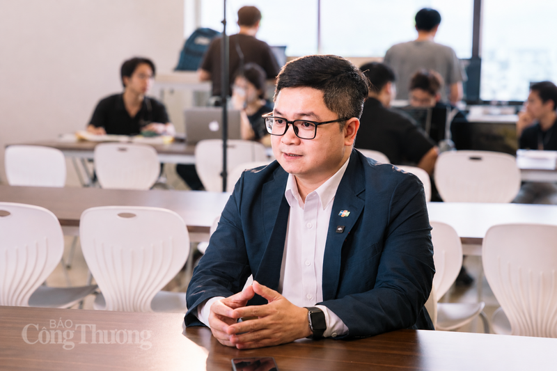 TS. Trần Văn Lệ, Trưởng khoa Truyền thông, Trường Đại học FPT. Ảnh: NVCC