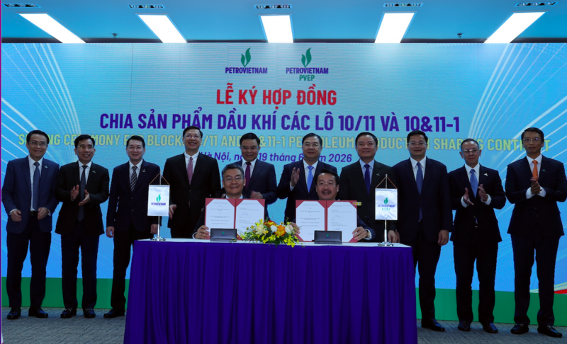 Phó Thủ tướng Thường trực Phạm Gia Túc đã dự Lễ ký Hợp đồng Chia sản phẩm dầu khí (PSC) các Lô 10/11 và 10&11-1 - Ảnh: VGP/Phương Nguyên