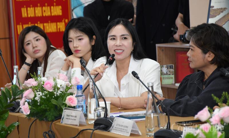 Đại biểu tham gia đóng góp ý kiến tại hội thảo. Ảnh: Thanh Minh.