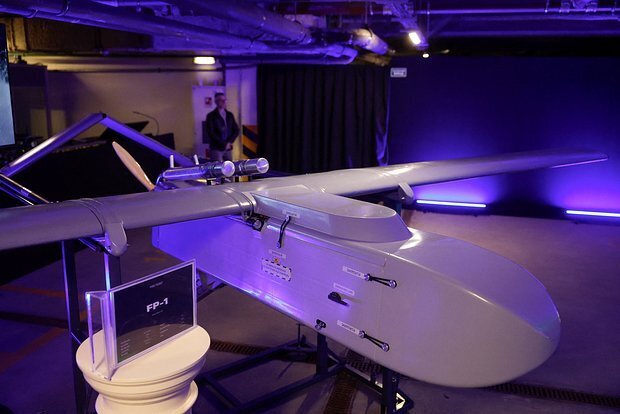 UAV tự sát FP-1 tại Eurosatory 2026. Ảnh: Lenta