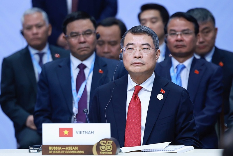 Thủ tướng Chính phủ Lê Minh Hưng dẫn đầu Đoàn đại biểu cấp cao Việt Nam tham dự phiên toàn thể Hội nghị Cấp cao Kỷ niệm 35 năm quan hệ ASEAN - Nga - Ảnh VGP/Nhật Bắc