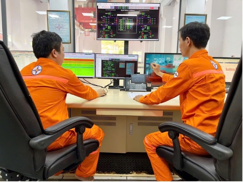 Tinh thần học hỏi và sáng tạo đang lan tỏa mạnh mẽ trong mỗi người lao động AKKN. Ảnh: Thu Hoài