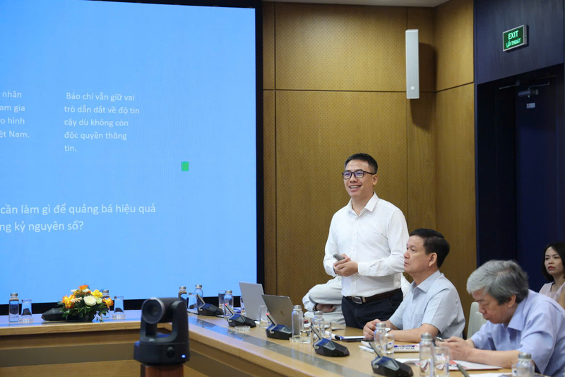 TS. Phan Văn Kiền - Viện trưởng Viện đào tạo Báo chí và Truyền thông