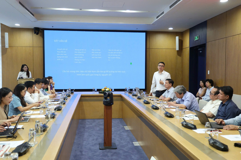 Toàn cảnh phiên thảo luận.