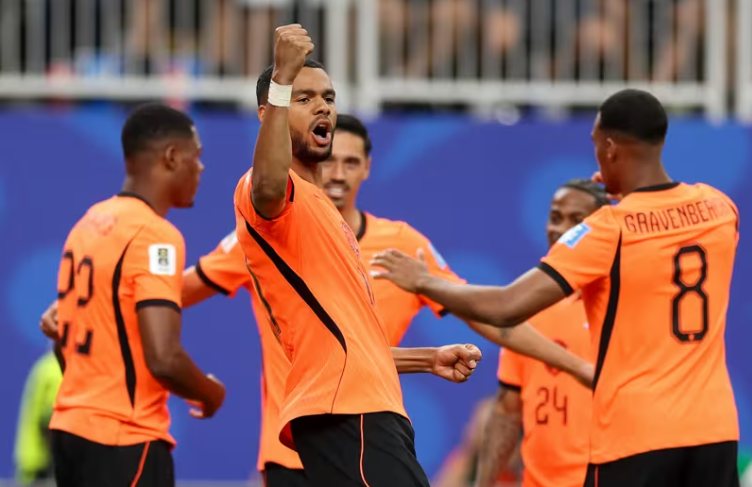 Hà Lan có chiến thắng bùng nổ trước trước đội tuyển Thụy Điển. Ảnh: FIFA.
