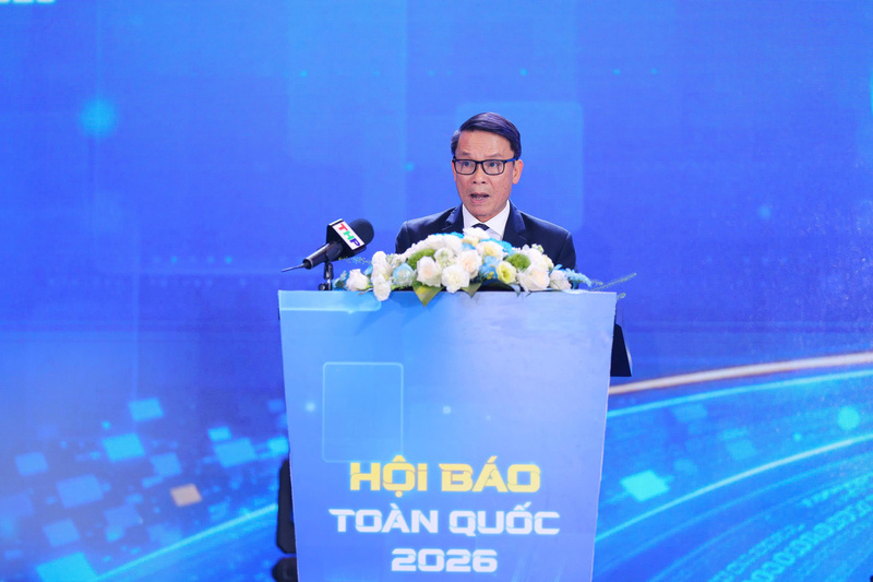 Nhà báo Nguyễn Đức Lợi - Phó Chủ tịch Thường trực Hội Nhà báo Việt Nam, Trưởng Ban Tổ chức phát biểu bế mạc Hội Báo toàn quốc năm 2026 - Ảnh: Hoàng Toàn