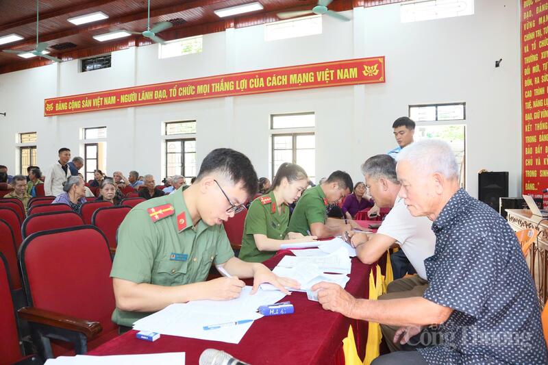 Công tác triển khai diễn ra đồng bộ, đúng quy trình. Ảnh: Phúc Sơn