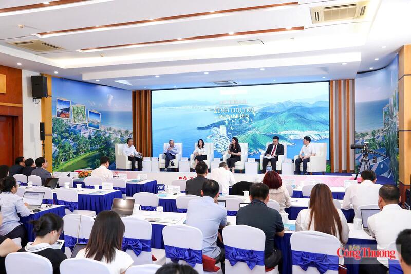 Các diễn giả thảo luận tại hội thảo. Ảnh: NH