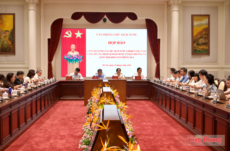 Toàn cảnh buổi họp báo. Ảnh: Phương Trang