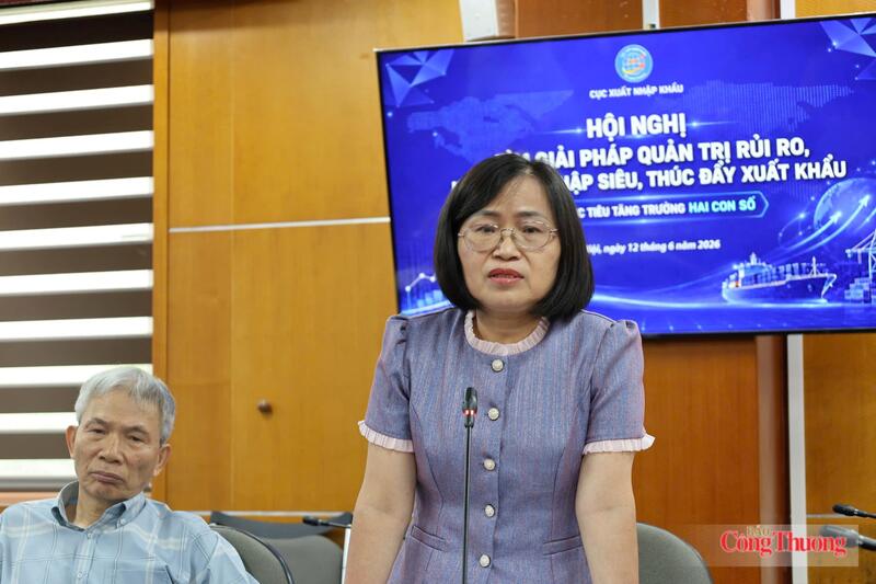 Bà Lê Hằng - Phó Tổng Thư ký VASEP