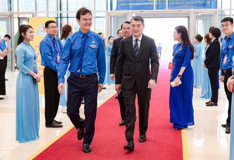 Thủ tướng Chính phủ Lê Minh Hưng dự Phiên trọng thể Đại hội Đoàn toàn quốc lần thứ XIII - Ảnh: Nam Trần