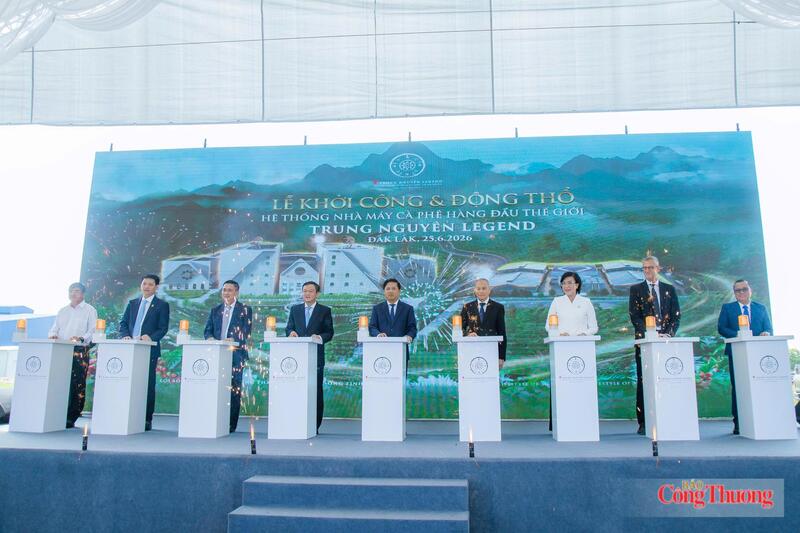 Tập đoàn Trung Nguyên Legend đã khởi công Dự án Nhà máy cà phê năng lượng Trung Nguyên Legend và động thổ Dự án mở rộng Nhà máy cà phê Trung Nguyên tại Cụm công nghiệp Tân An 2, phường Tân An. Ảnh: Lê Sơn