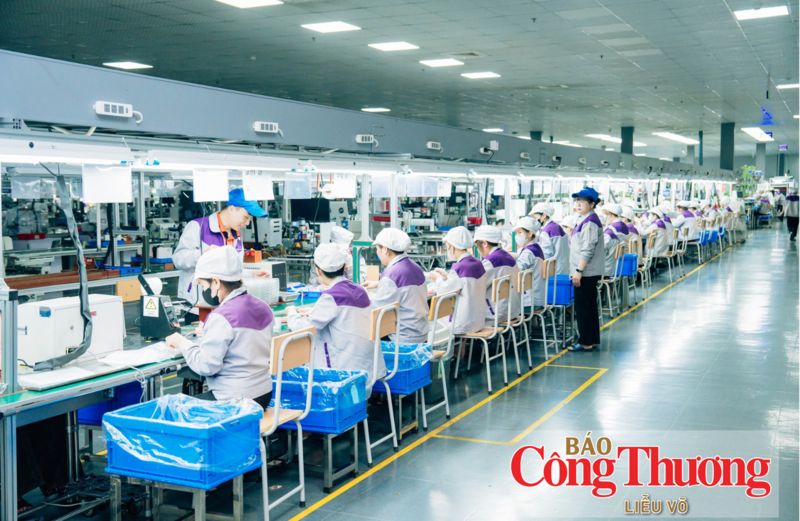 Công ty TNHH Luxshare ICT Nghệ An nộp ngân sách 32,9 tỷ đồng. Đây là công ty có người lao động đông nhất tỉnh, với 30.000 người.