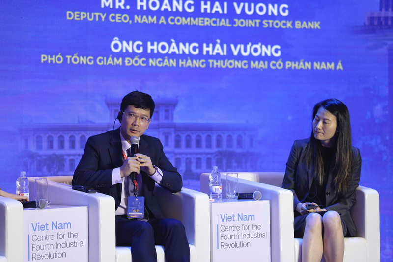 Ông Hoàng Hải Vương – Phó Tổng giám đốc Nam A Bank tham gia phiên thảo luận “Đổi mới sáng tạo và đầu tư chất lượng cao động lực cho tăng trưởng bền vững” - (Ảnh: ĐVCC).