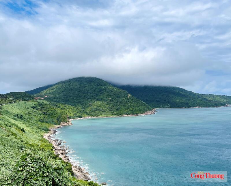 Một góc bán đảo Sơn Trà (TP. Đà Nẵng)