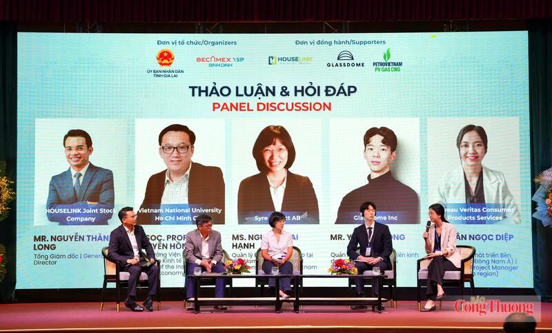 Phiên thảo luận chuyên đề sau đó thu hút sự tham gia của nhiều chuyên gia, nhà quản lý và doanh nghiệp.