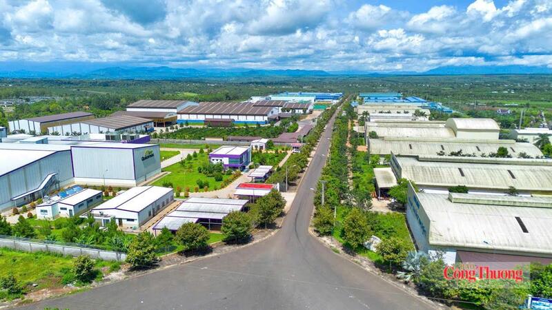 Trong tháng 6, toàn tỉnh có 173 doanh nghiệp thành lập mới với tổng vốn đăng ký 4.748 tỷ đồng. Ảnh: Hiền Mai