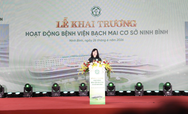 Bộ trưởng Y tế Đào Hồng Lan phát biểu tại lễ đưa Bệnh viện Bạch Mai cơ sở Ninh Bình vào vận hành