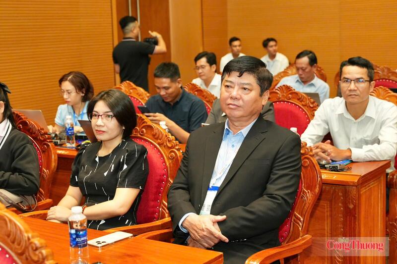 Ông Dương Ngọc Oanh, Giám đốc Công ty TNHH Đầu tư và Phát triển hạ tầng KCN Bình Nghi.