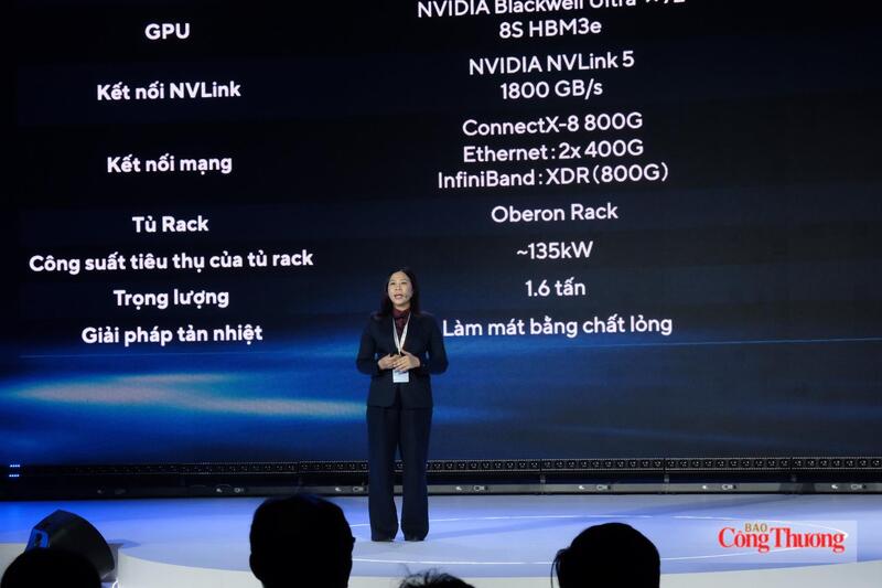 Bà Nguyễn Thị Phương Liên, Giám đốc ASUS Việt Nam, Khối Kinh doanh Giải pháp Cơ sở hạ tầng (ISBG). Ảnh: Lê An