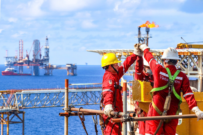 Từ thực tiễn tại Bạch Hổ, Vietsovpetro trở thành một “trường học lớn” của ngành dầu khí Việt Nam, nơi nhiều thế hệ cán bộ, kỹ sư, công nhân trưởng thành. Ảnh: Petrovietnam