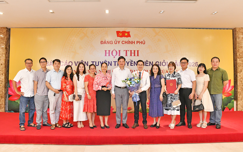 Đoàn Đảng bộ Bộ Dân tộc và Tôn giáo tham dự Hội thi. Ảnh: VGP/TT