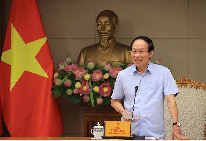 Phó Thủ tướng Lê Tiến Châu chủ trì họp triển khai kết quả buổi làm việc của Tổng Bí thư, Chủ tịch nước Tô Lâm với ngành giáo dục và đào tạo - Ảnh: VGP/Thu Sa