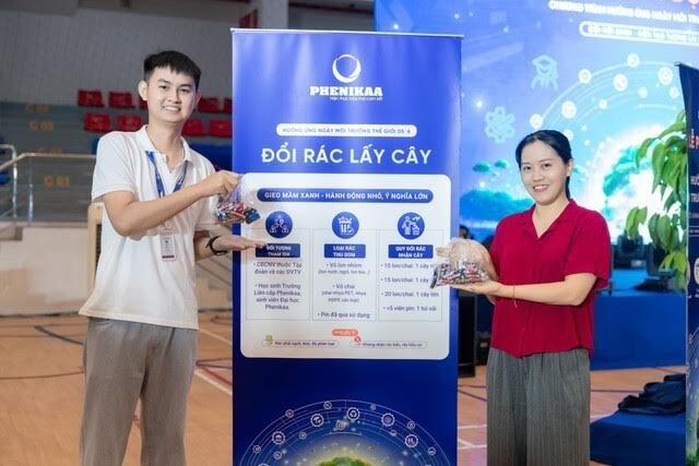 Hơn 4.000 thành viên Phenikaa chung tay hành động vì môi trường tại 6 điểm cầu trên cả nước trong Chiến dịch “Đổi mới xanh - Kiến tạo tương lai bền vững” nhân Ngày Môi trường Thế giới 5/6/2026.