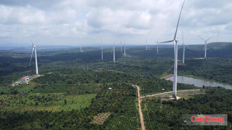 Đắk Lắk kêu gọi đầu tư 16 dự án điện gió với tổng vốn đầu tư hơn 37.000 tỷ đồng. Ảnh: Lê Sơn