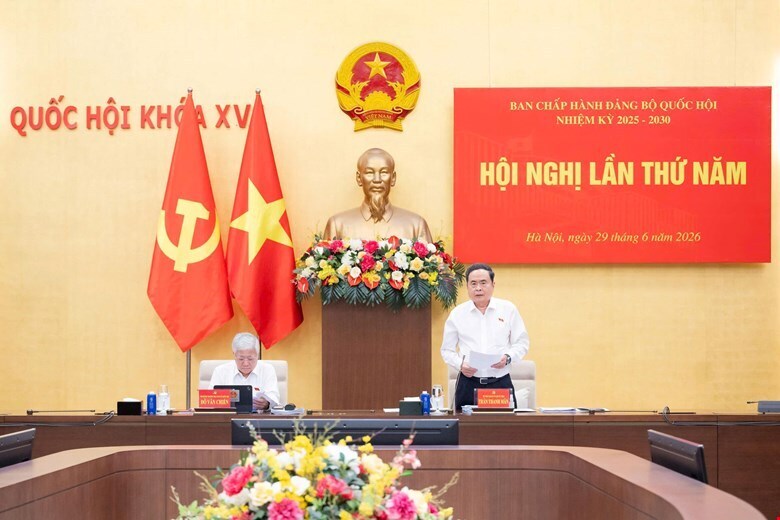 Ủy viên Bộ Chính trị, Bí thư Đảng ủy Quốc hội, Chủ tịch Quốc hội Trần Thanh Mẫn chủ trì Hội nghị lần thứ năm Ban Chấp hành Đảng bộ Quốc hội nhiệm kỳ 2025-2030.