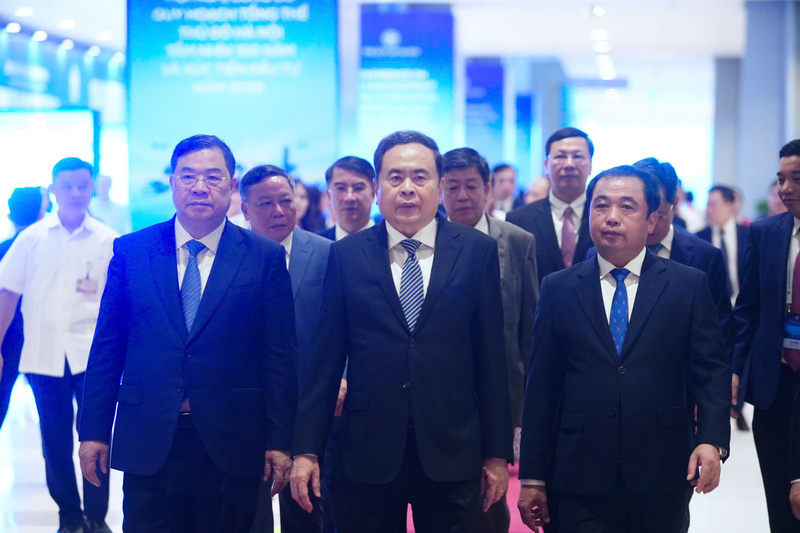 Ủy viên Bộ Chính trị, Chủ tịch Quốc hội Trần Thanh Mẫn và các đại biểu tham dự hội nghị. Ảnh: BTC