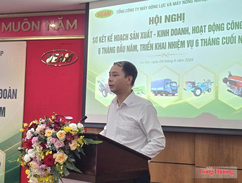 Ông Ngô Khải Hoàn - Chủ tịch HĐQT phát biểu khai mạc hội nghị