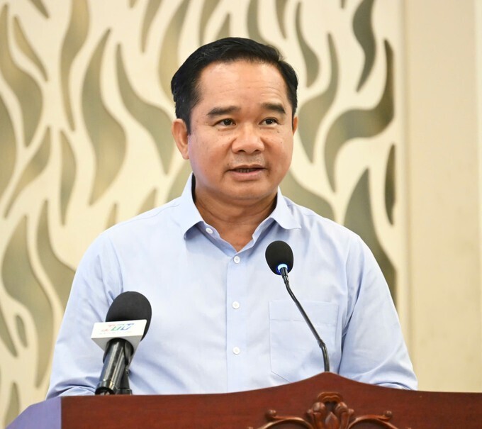 Chủ tịch UBND TP. Hồ Chí Minh Nguyễn Văn Được trình bày tham luận tại điểm cầu TP. Hồ Chí Minh. Ảnh: Việt Dũng