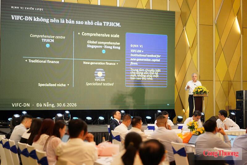 Theo PGS.TS Trần Đình Thiên, nguyên Viện trưởng Viện Kinh tế Việt Nam, cần tiếp cận hướng phát triển VIFC-DN không phải dựa trên ưu đãi, mà phải dựa trên việc được trao quyền vận hành thể chế